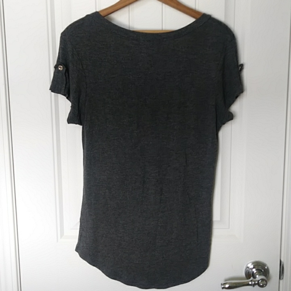 Skull Tee - Picture 4 of 6